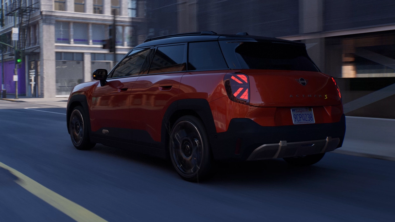 W pełni elektryczne MINI Aceman – samochód elektryczny – wideo