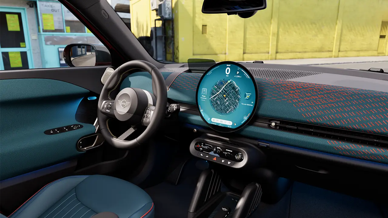 W pełni elektryczne MINI Aceman – wideo siedzeń