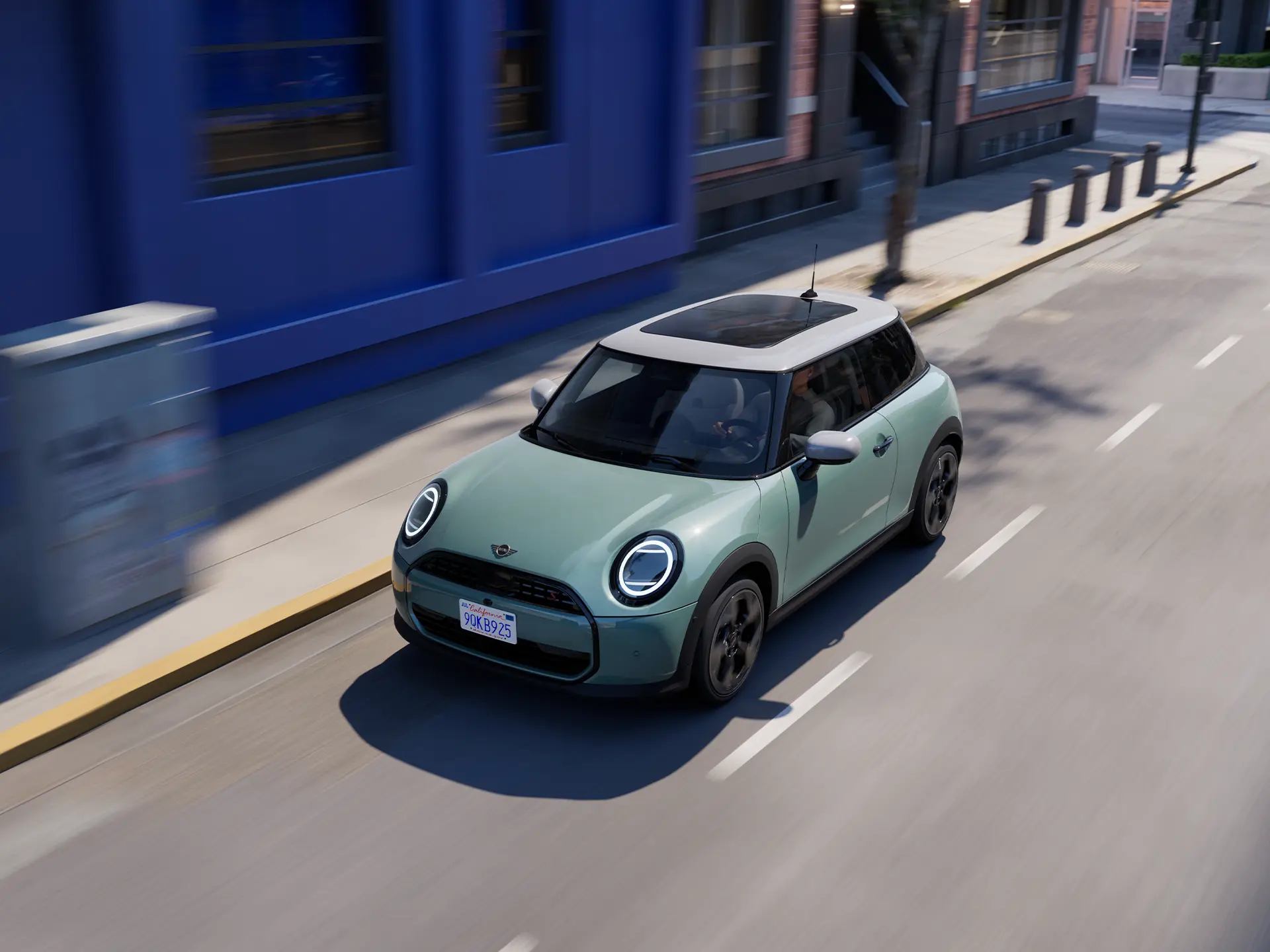 3-drzwiowe MINI Cooper – wideo przedstawiające zwinność i aerodynamikę