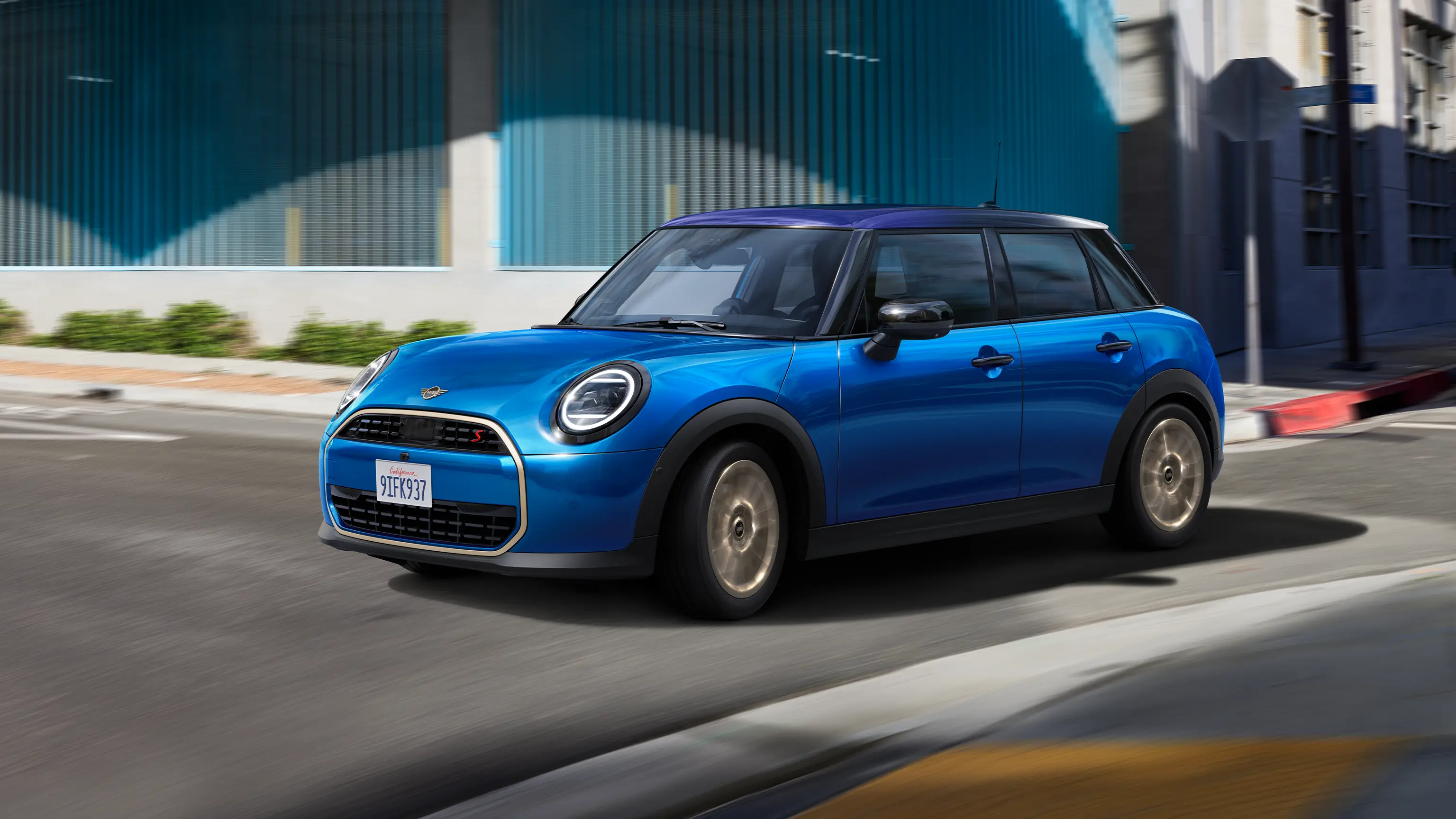5-drzwiowe MINI Cooper – gokart