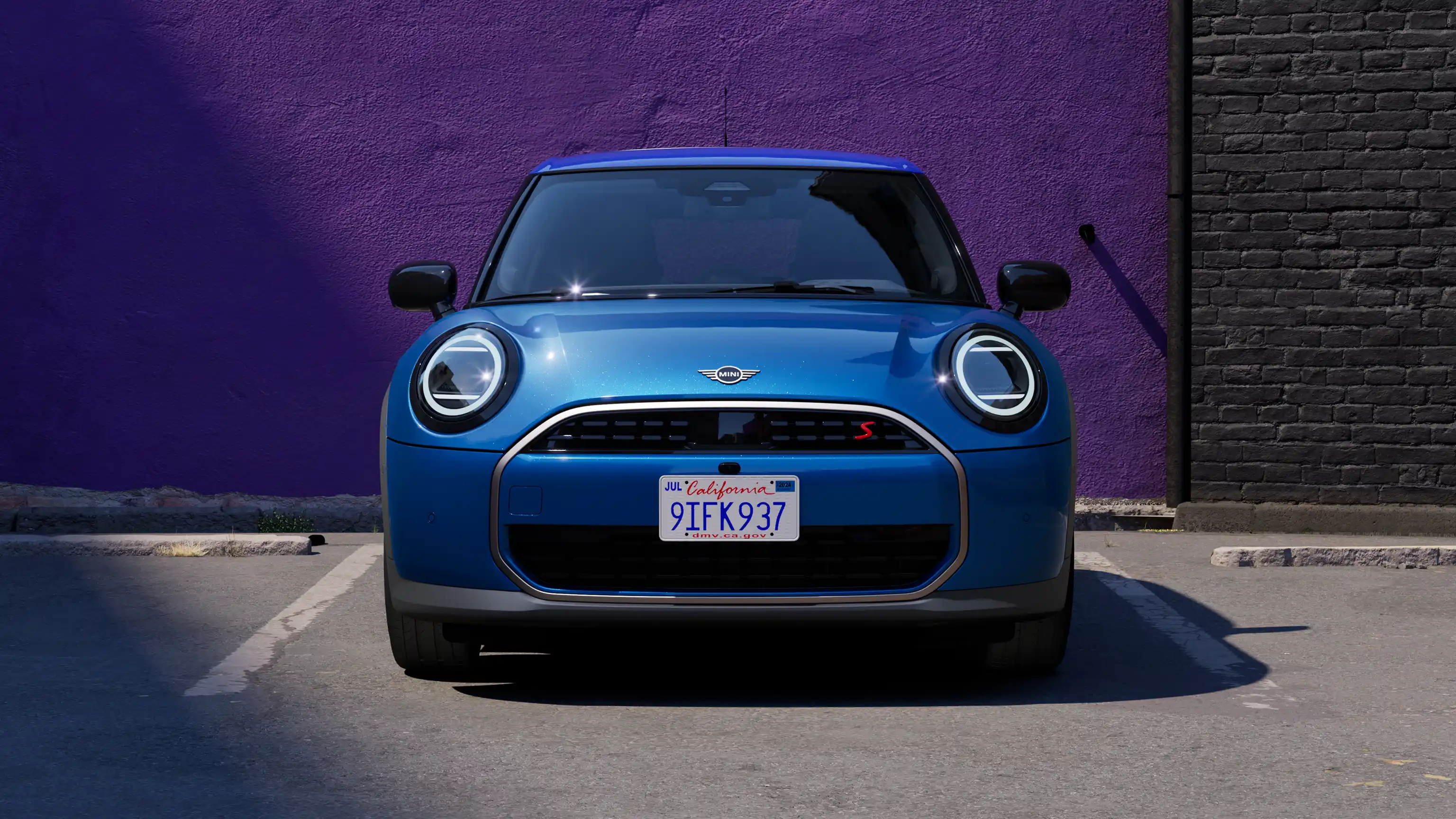 5-drzwiowe MINI Cooper – kultowa stylistyka