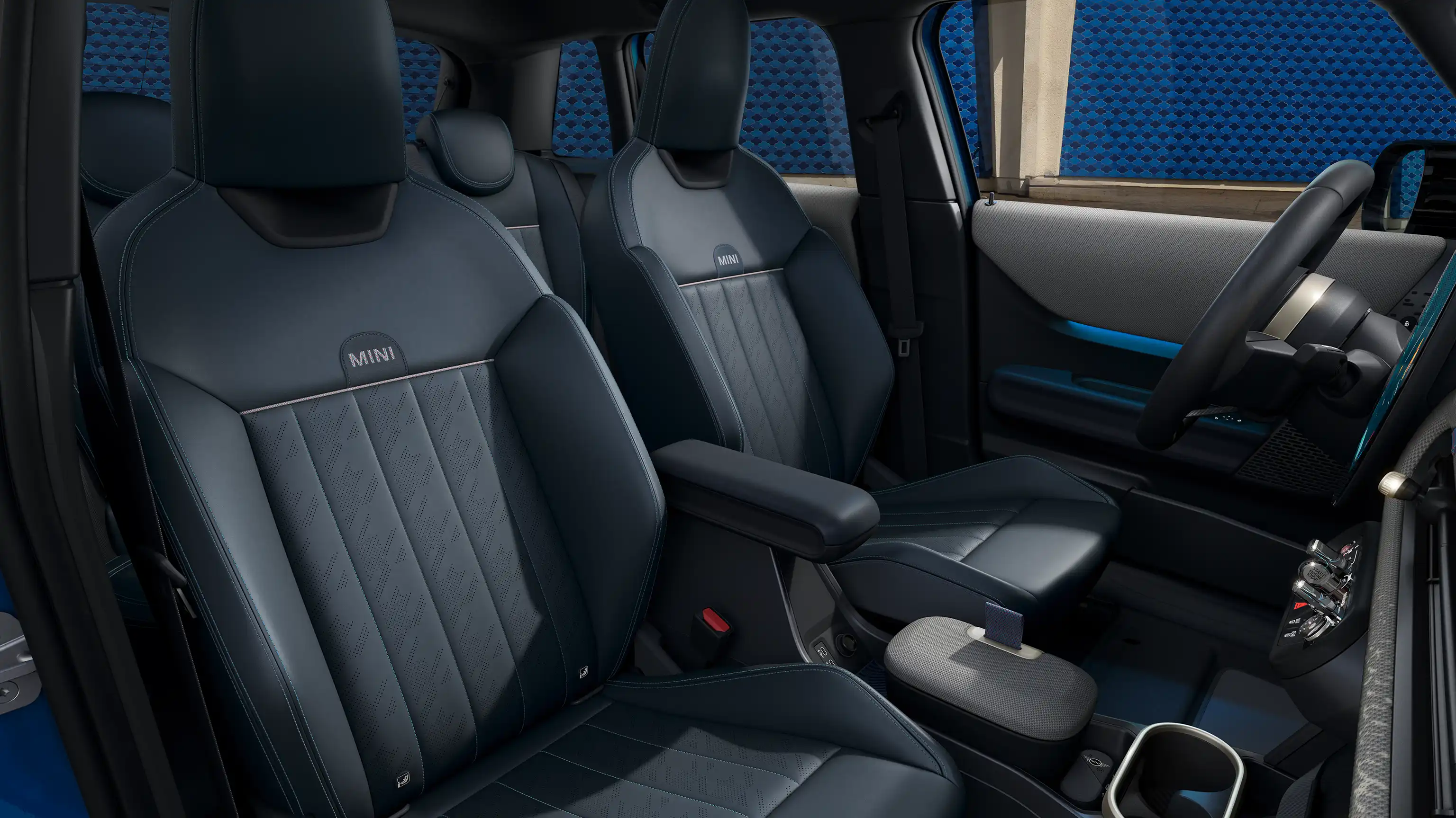 5-drzwiowe MINI Cooper – fotele