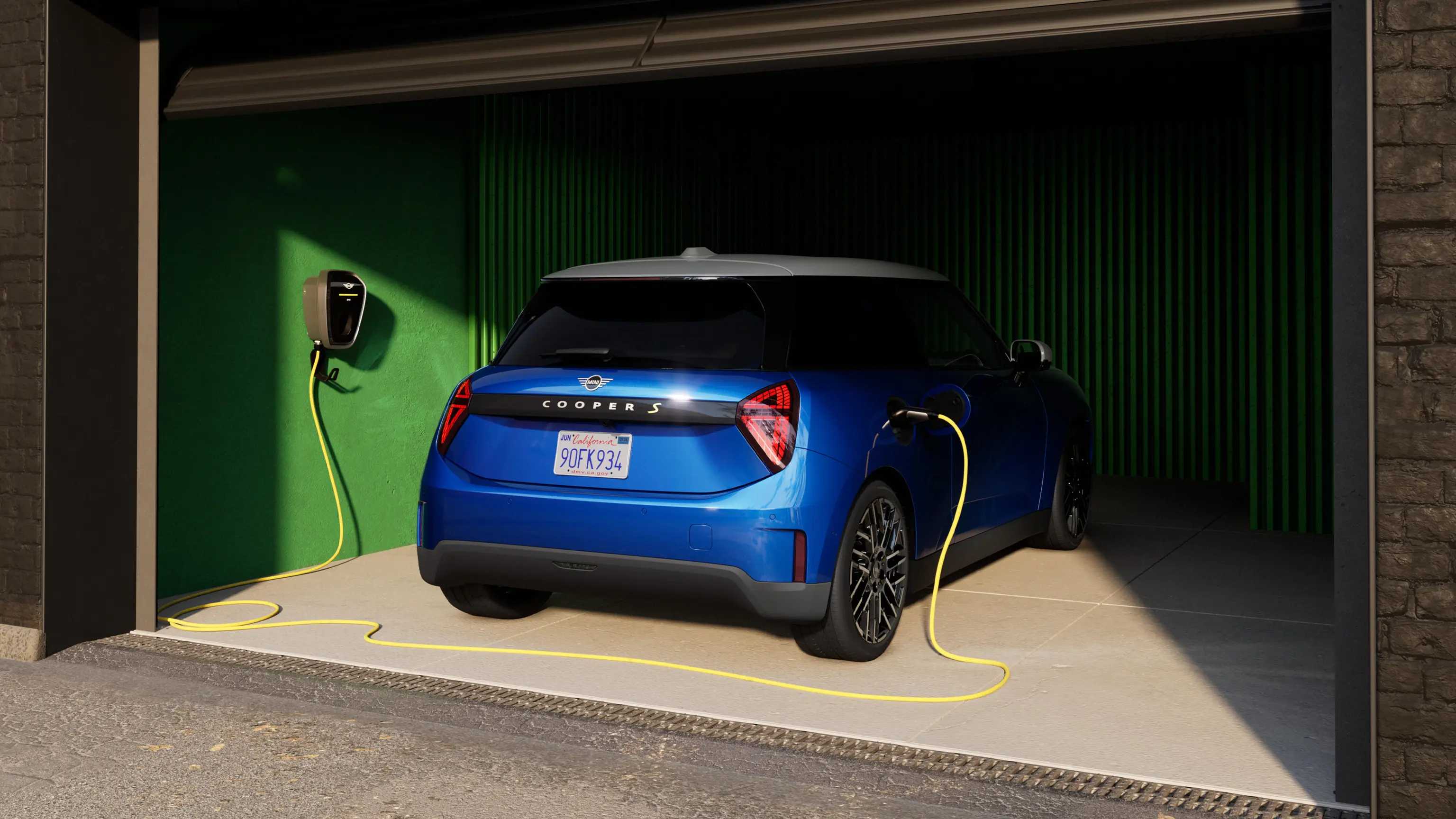 W pełni elektryczne MINI Cooper – garaż