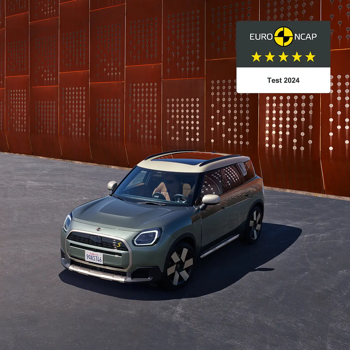 W pełni elektryczne MINI Countryman - ncap  teaser
