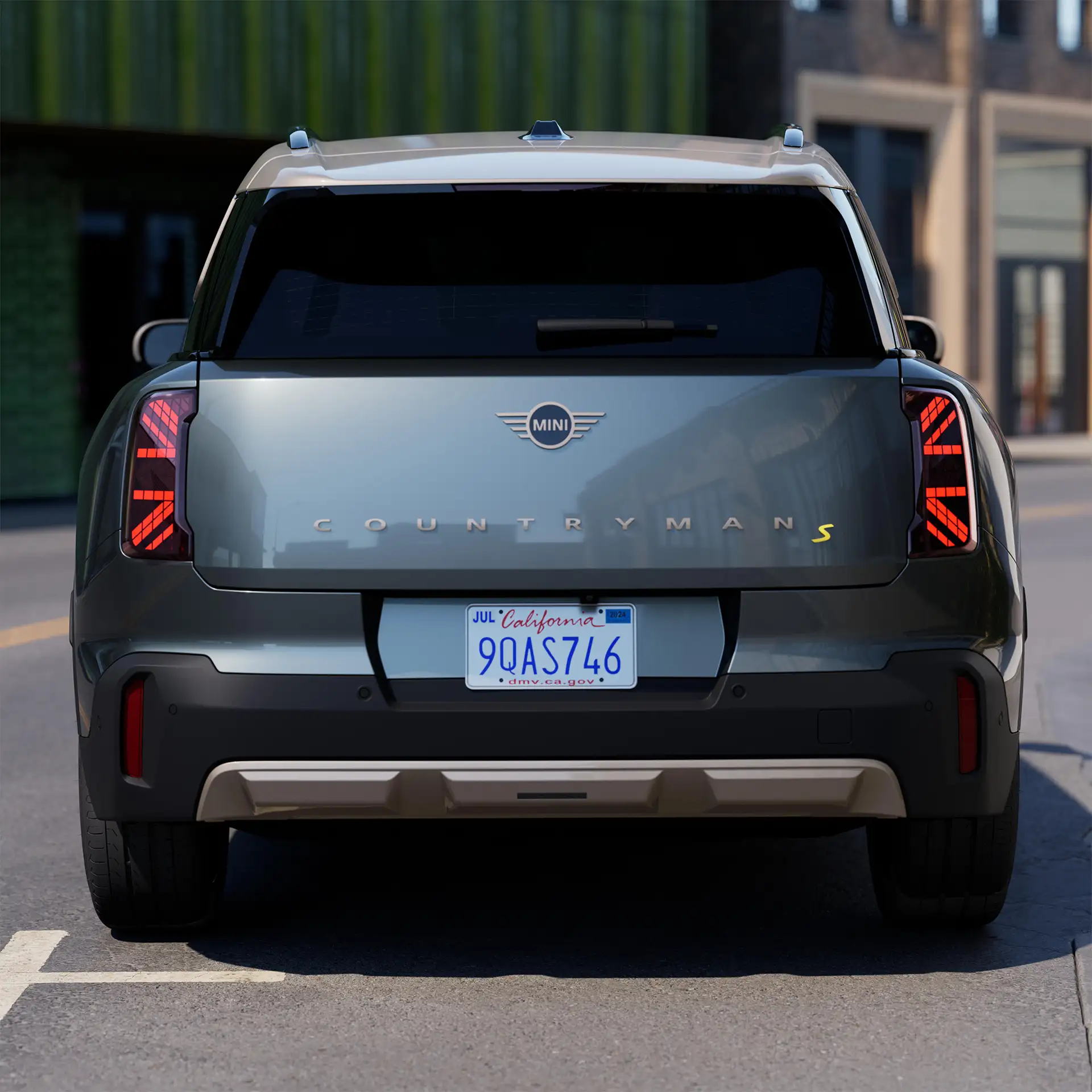 Elektryczne MINI Countryman – tył