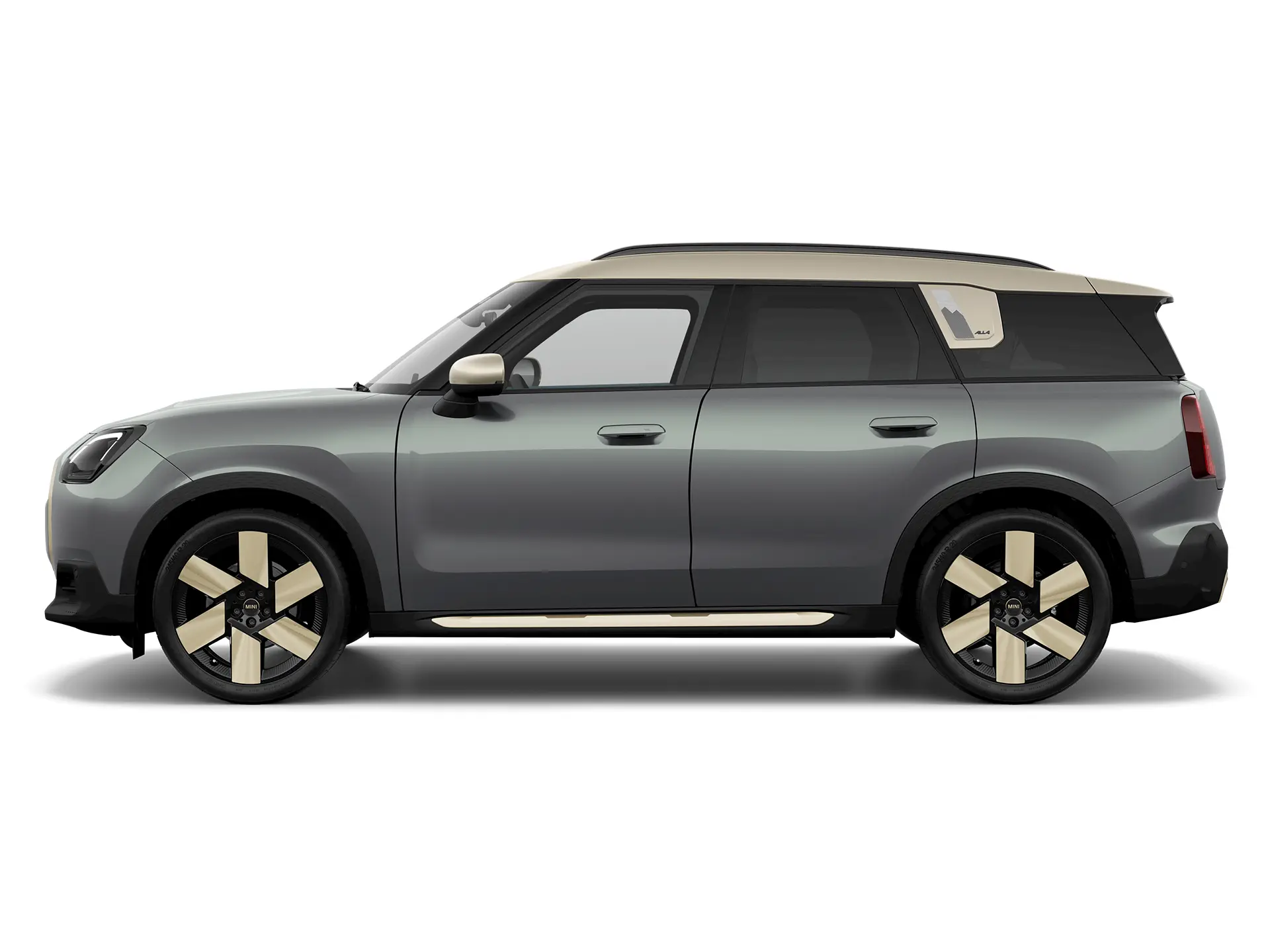 Elektryczne MINI Countryman – widok z boku