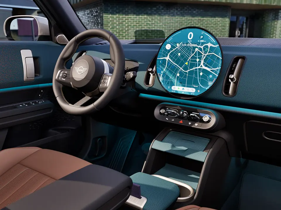 MINI Countryman – wnętrze – deska rozdzielcza z centralnym wyświetlaczem oled