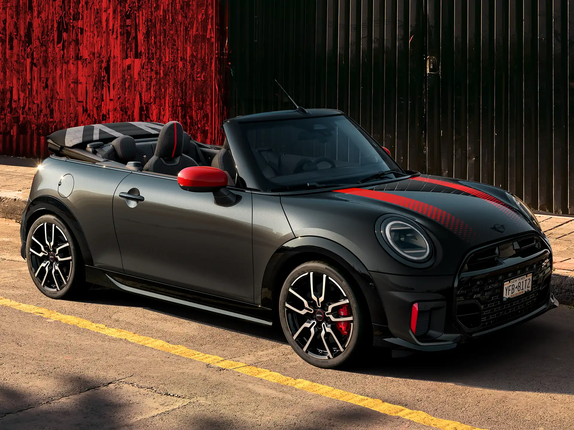 MINI John Cooper Works – F67 JCW widok z boku
