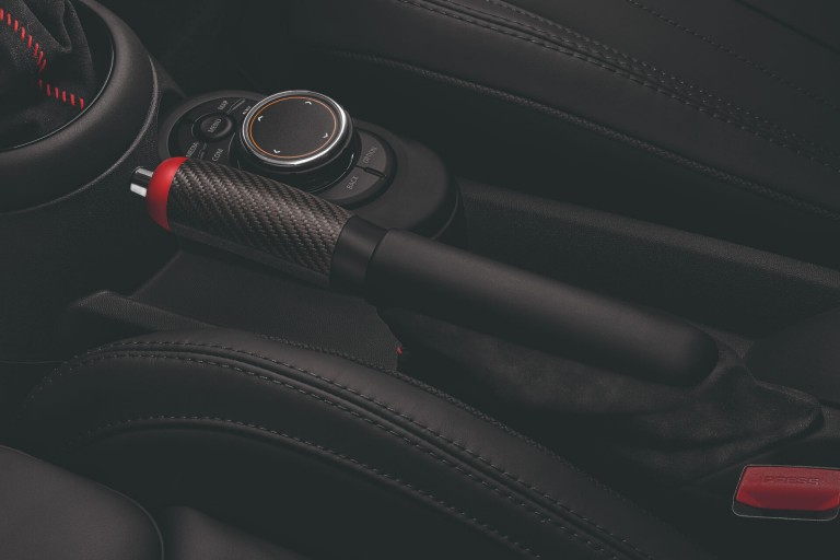 MINI John Cooper Works – dźwignia hamulca ręcznego – karbon 