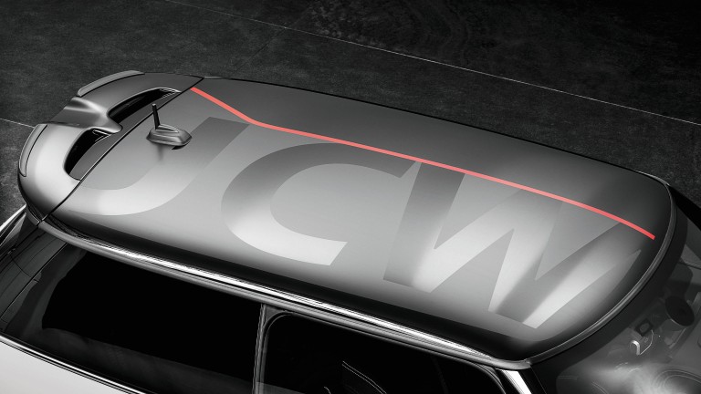 MINI John Cooper Works – srebrny i czarny – dekoracja dachowa