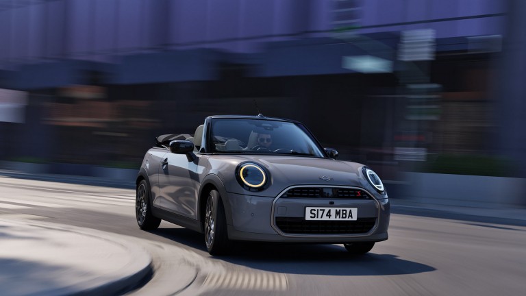MINI Electromobility - family - cooper