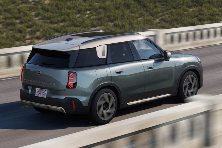 w-pełni-elektryczne-mini-countryman