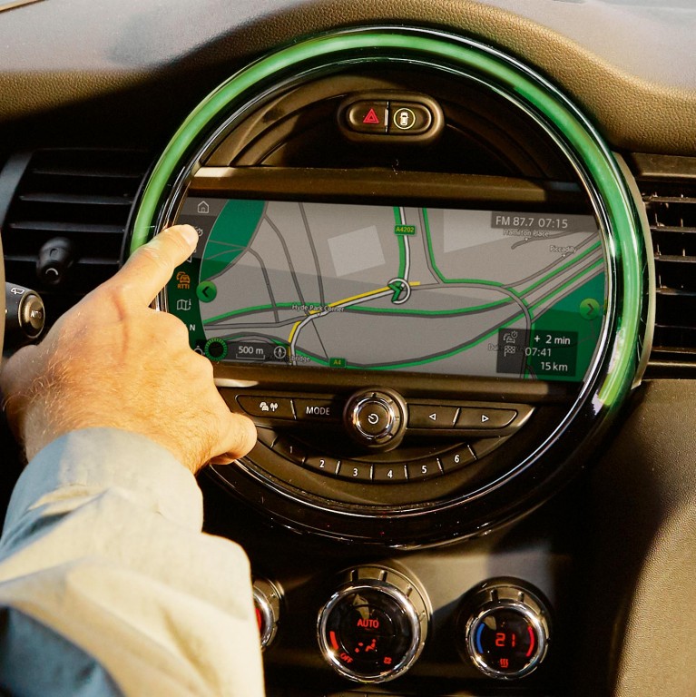 mini connected – usługi edrive – electric