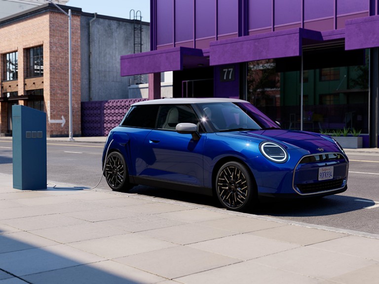 Elektromobilność MINI – technologia – nowe elektryczne MINI Cooper 