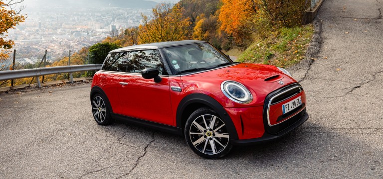 Serwis MINI – uszkodzenia i naprawy – ubezpieczenie repair inclusive