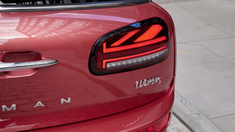 MINI Clubman - nowe, stylowe i bardziej przestronne wnętrze