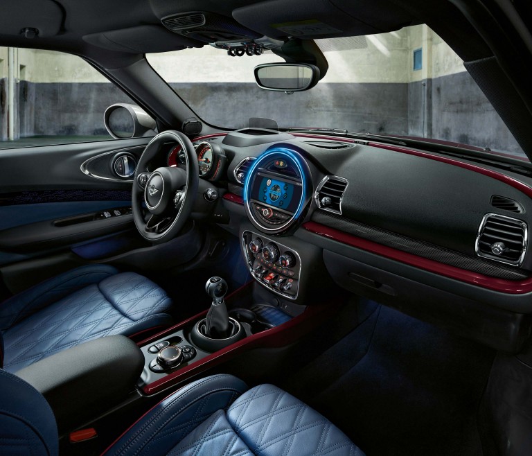 MINI CLUBMAN – WNĘTRZE