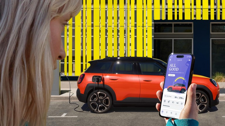 Elektryczne MINI Aceman – mozaika – doświadczenia cyfrowe
