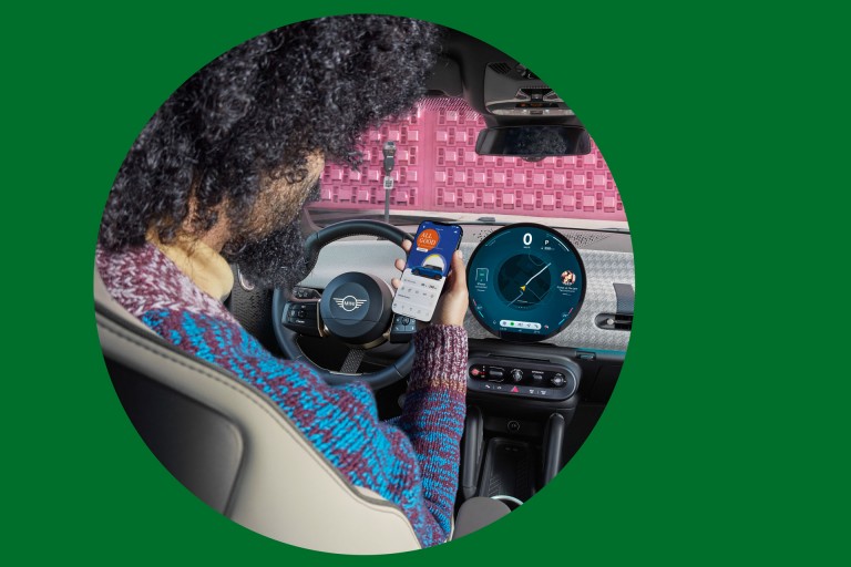 Elektryczne MINI – mozaika – doświadczenie cyfrowe