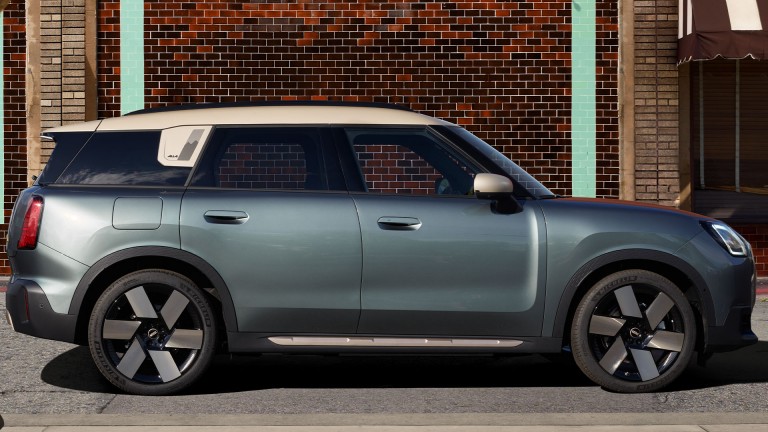 W pełni elektryczne MINI Countryman – wygląd zewnętrzny – galeria – 01