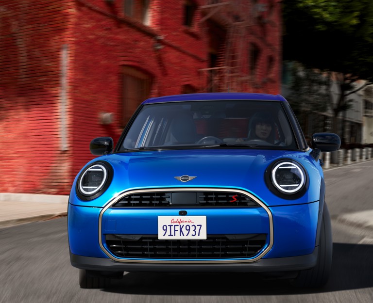 5-drzwiowe MINI Cooper – wygląd zewnętrzny – najważniejsze cechy